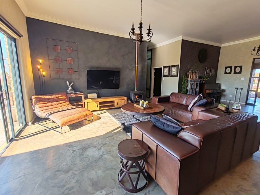 3 Bedroom Property for Sale in Grimbeeck Park North West